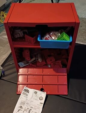 Mac Tool Chest W/Tools And Additional Building Pieces